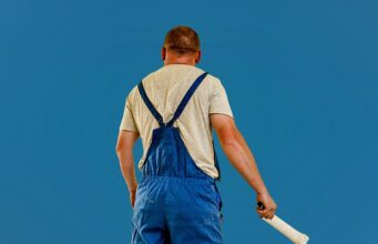 A Professional Guide on How to Paint Over Dark Colors A Professional Guide on How to Paint Over Dark Colors